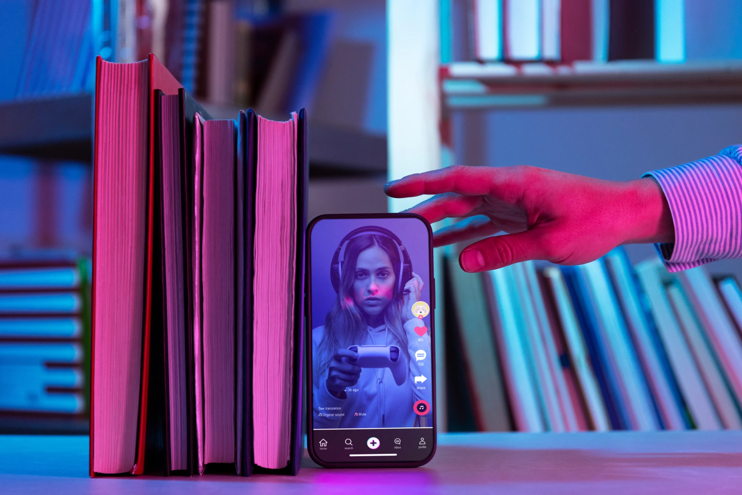 Read more about the article The Power of Storytelling in Modern Marketing: Why Brands That Tell Stories Win